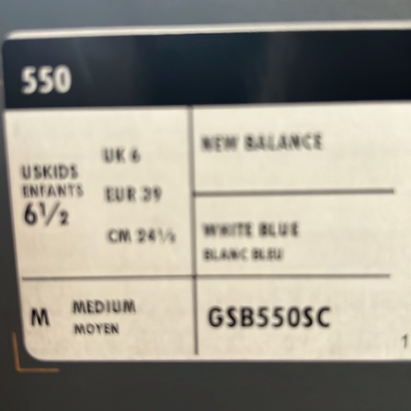 NWT NEW BALANCE 550 - Picture 3 of 3